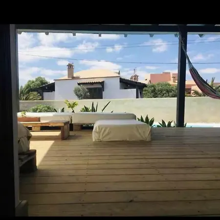 Ballena Villa Lajares