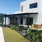Villa Ballena